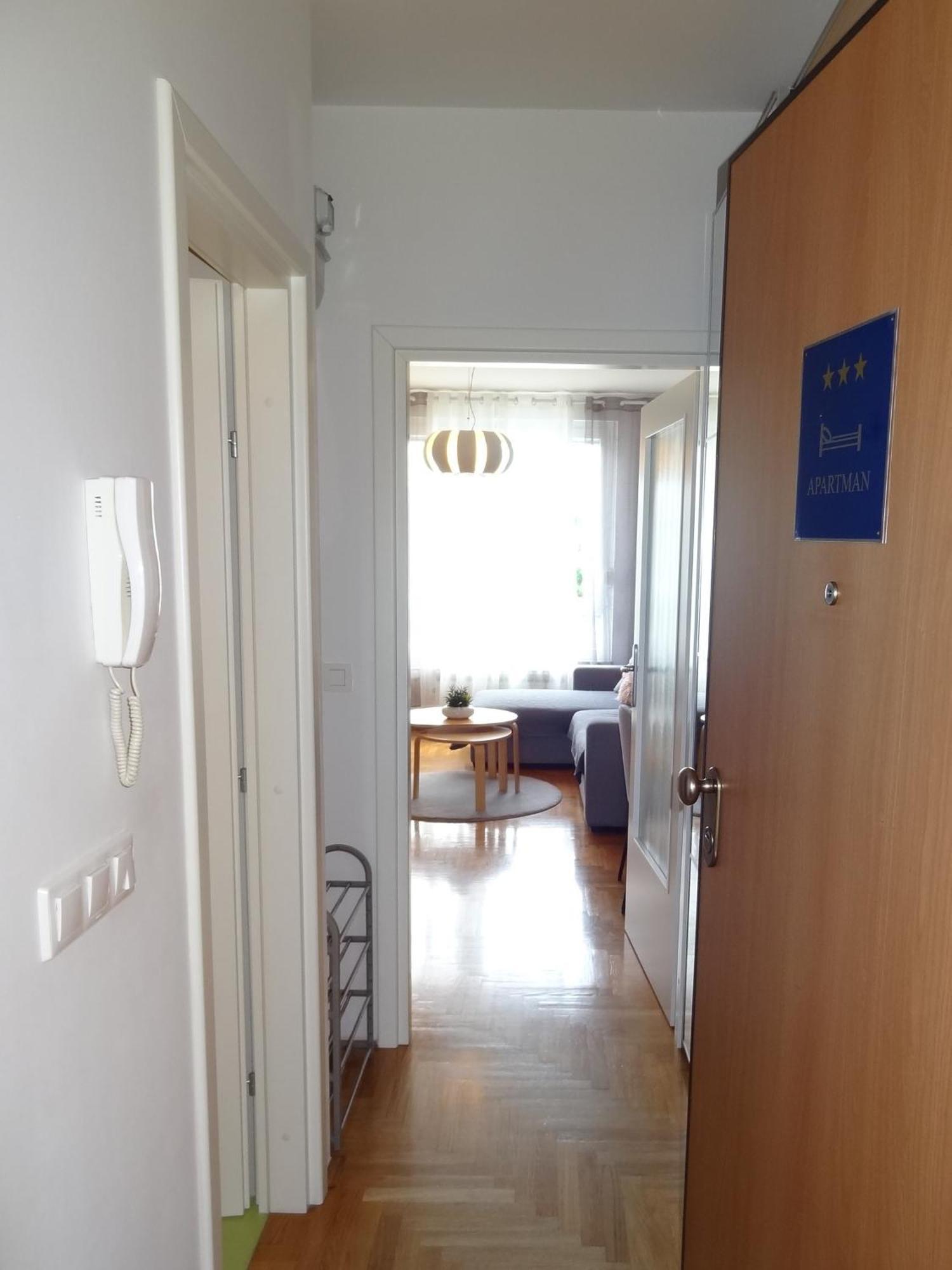 Well-Equipped Apartment With Free Parking ザグレブ エクステリア 写真